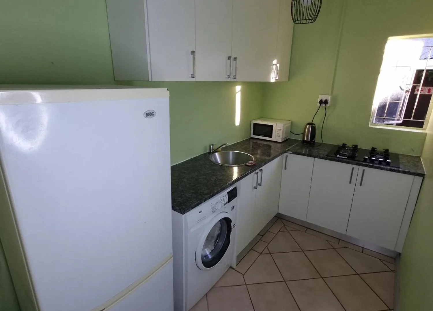 Ojong'S Guesthouse Kraaifontein - Eikendel Cape Town 0*,  South Africa