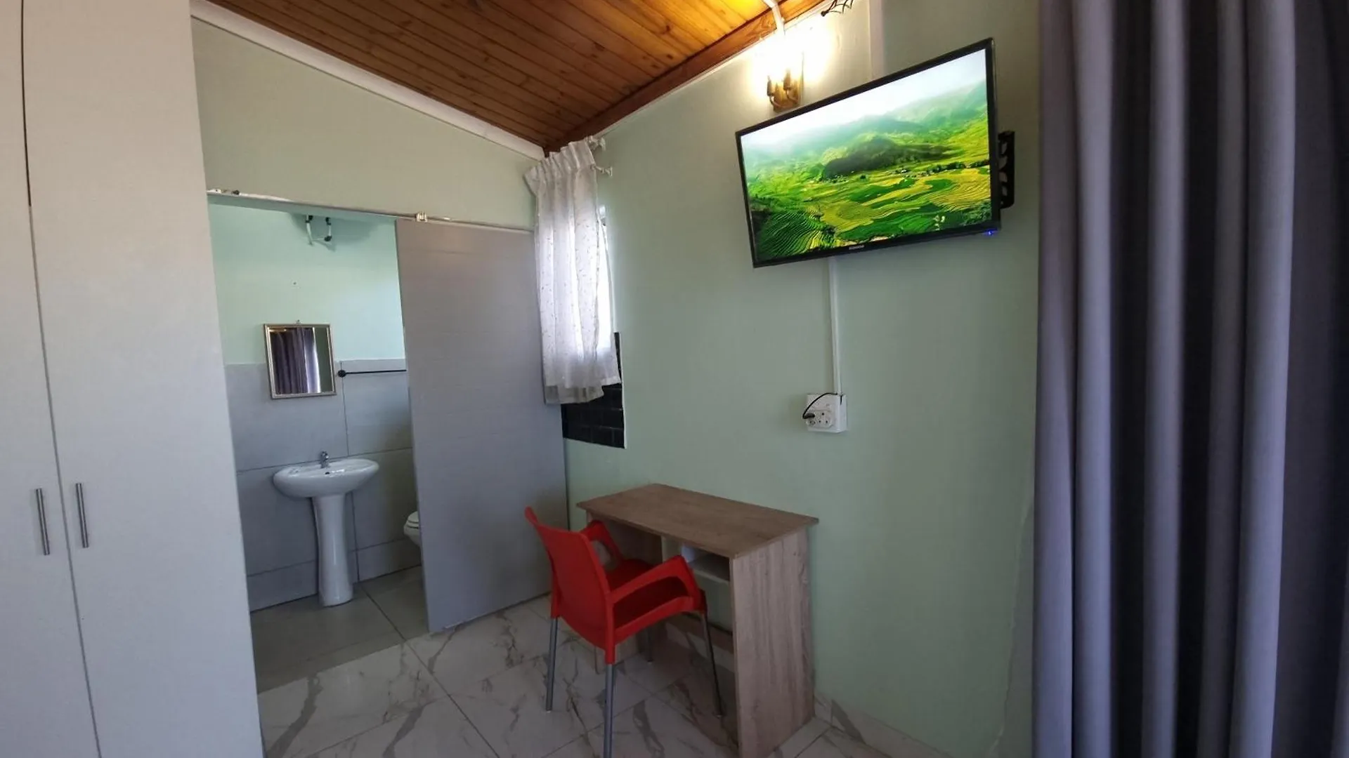 Guest house Ojong'S Guesthouse Kraaifontein - Eikendel Cape Town