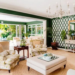 Guest house Last Word Constantia, Cape Town